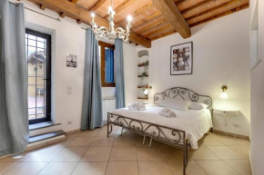 Mamo Florence - Palazzuolo Tower Apartments Florence